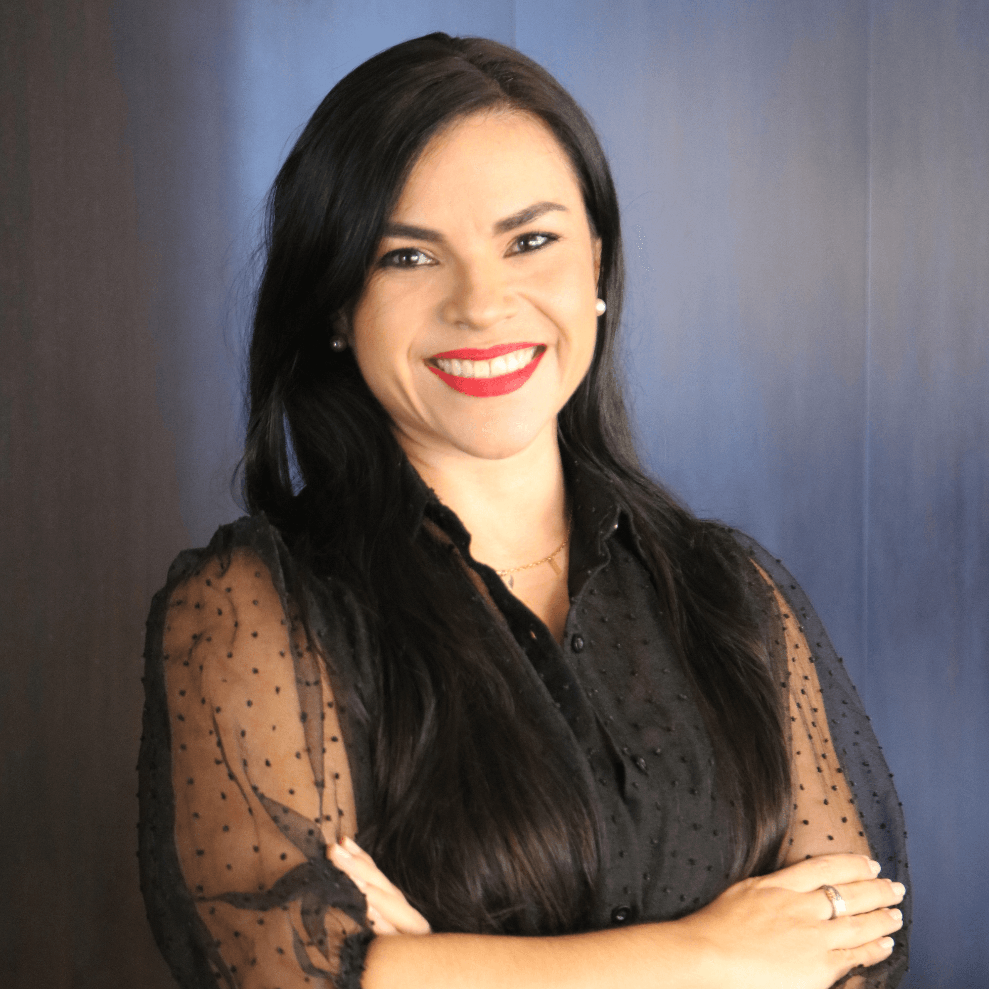Rousana M. Espino G, DIRECTORA REGIONAL DE DESARROLLO HUMANO Y ADMINISTRACIÓN